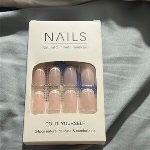 Natural DIY Manicure Nails